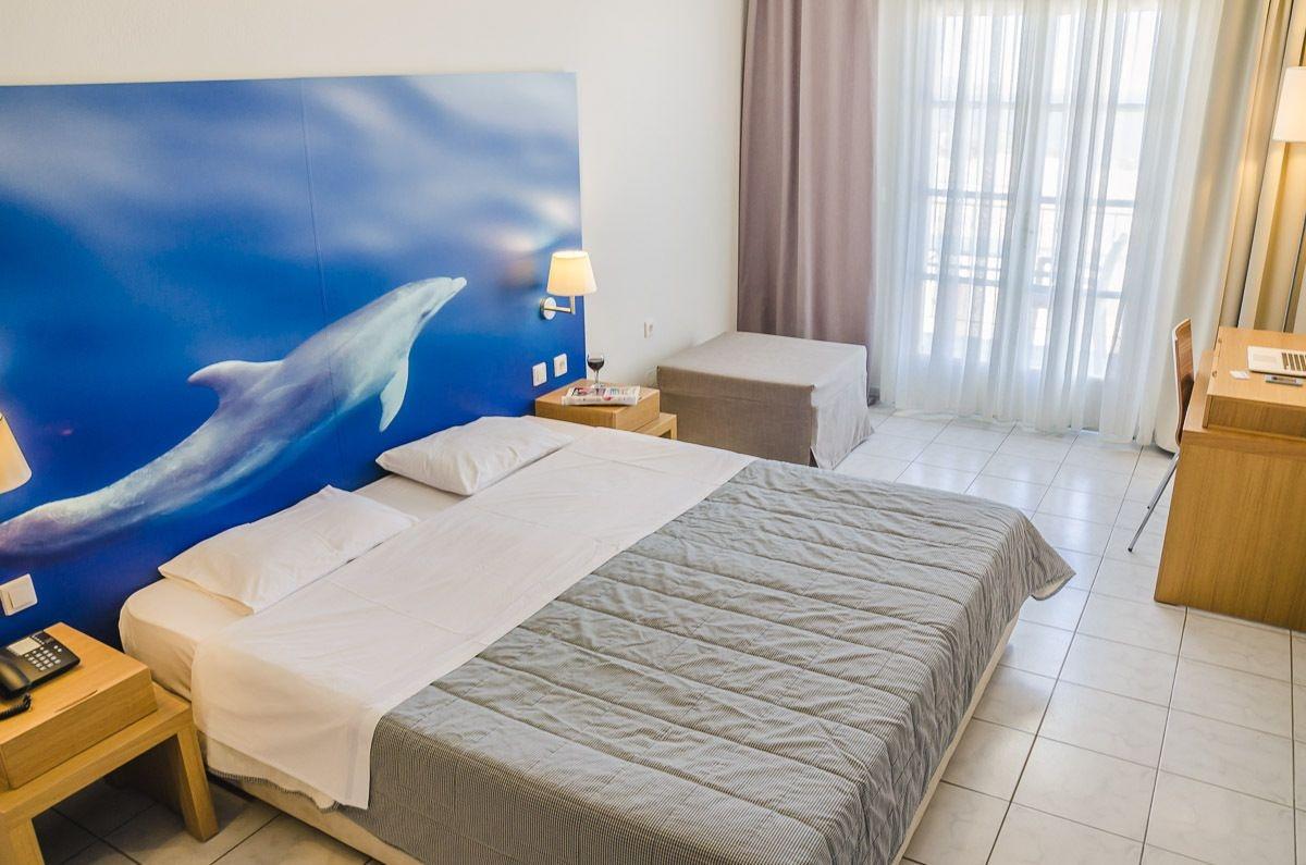 Nereides Hotel 2*