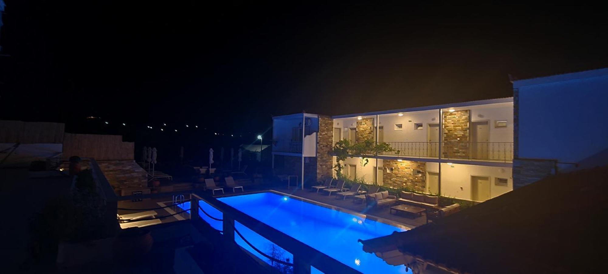 Hotel Nereides 2*